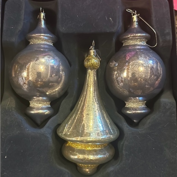 Thomas OBrien Mercury Glass Finial Ornaments - Picture 1 of 4